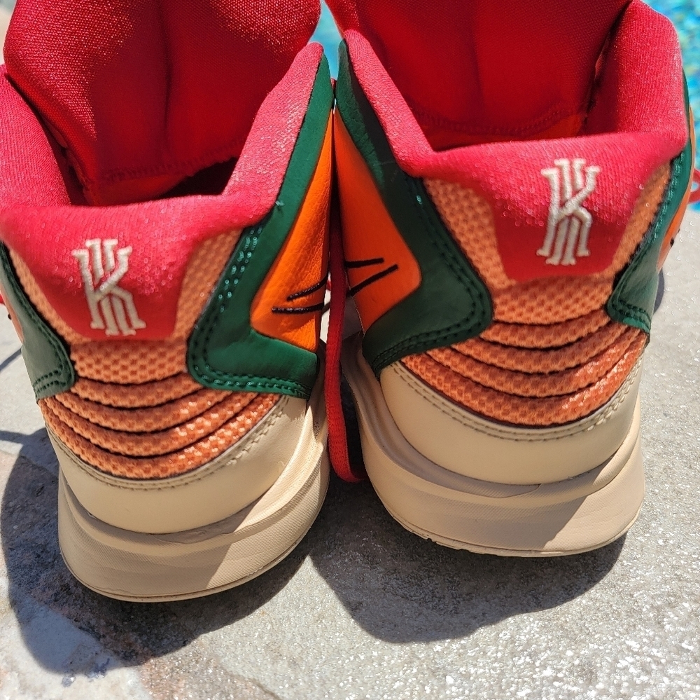Nike Kyrie Infinity 1 World 1 People Size 6.5Y US Boys Gradeachool Size - Picture 9 of 11